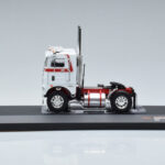 Freightliner COE Biały IXO 1:43 TR128 - image 3 of 6