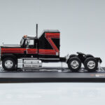 GMC General Czerwony Czarny IXO 1:43 TR102 - image 3 of 6