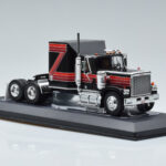 GMC General Czerwony Czarny IXO 1:43 TR102 - image 4 of 6