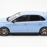 Hyundai i30 N Jasnoniebieski Otto 1:18 OT425 - image 3 of 6