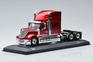 International Lonestar Czerwony IXO 1:43 TR103