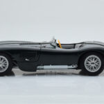 Jaguar C-Type Zielony AUTOart 1:18 - image 5 of 8