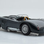 Jaguar C-Type Zielony AUTOart 1:18 - image 7 of 8