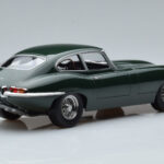 Jaguar E-Type Series 1 British Racing Zielony KK-Scale 1:18 - image 2 of 6