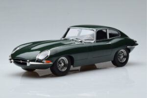 Jaguar E-Type Series 1 British Racing Zielony KK-Scale 1:18