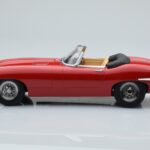 Jaguar E-Type Series 1 Roadster Czerwony KK-Scale 1:18 - image 3 of 6