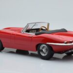 Jaguar E-Type Series 1 Roadster Czerwony KK-Scale 1:18 - image 5 of 6