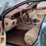 Jaguar XJ6 X350 Seafrost Jasny Niebieski Almost Real 1:18 - image 9 of 11