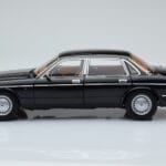 Jaguar XJ6 XJ40 Ebony Czarny Almost Real 1:18 - image 4 of 11