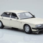 Jaguar XJ6 XJ40 Glacier Biały Almost Real 1:18 - image 6 of 11
