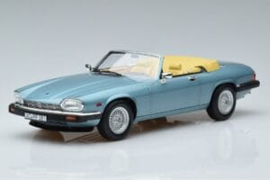 Jaguar XJS V12 Kabriolet Jasnoniebieski Metalik Norev 1:18 182635 Metal