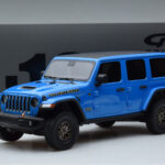 Jeep Wrangler Rubicon 392 Niebieski GT Spirit 1:18 - image 6 of 6