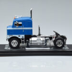 Kenworth Bullnose Niebieski IXO 1:43 - image 3 of 6