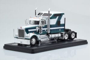 Kenworth W900 Zielony Biały IXO 1:43 TR164