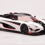 Koenigsegg Agera RS Arctic Biały GT Spirit 1:18 - image 4 of 6