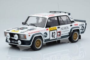 Lada 2105 VFTS #42 S. Brundza Rally 1000 Lakes 1984 IXO 1:18 18RMC146
