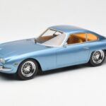 Lamborghini 350 GT Jasnoniebieski Metaliczny CMR 1:18 CMR002