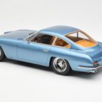 Lamborghini 350 GT Jasnoniebieski Metaliczny CMR 1:18 CMR002 - image 5 of 6