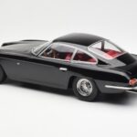 Lamborghini 400 GT 2+2 Czarny KK-Scale 1:18 180394 - image 5 of 6