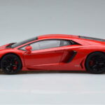 Lamborghini Aventador LP700-4 Andromeda Czerwony AUTOart 1:18 - image 5 of 10