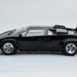 Lamborghini Countach LP5000S Czarny AUTOart 1:18 - image 5 of 10