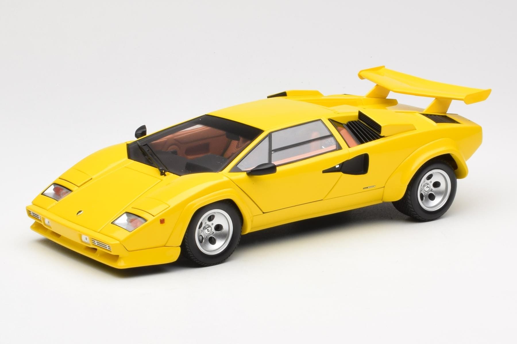 Lamborghini Countach LP 5000 Quattrovalvole Żółty Kyosho 1:18 08320Y Metal