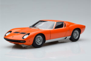 Lamborghini Miura SV Pomarańczowy AUTOart 1:18