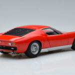 Lamborghini Miura SV Czerwony AUTOart 1:18 - image 3 of 8