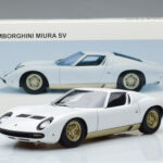 Lamborghini Miura SV Biały AUTOart 1:18 - image 8 of 8