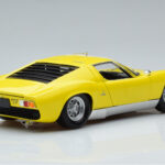 Lamborghini Miura SV Żółty Kyosho 1:18 - image 3 of 11