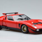 Lamborghini Miura SVR Czerwony Kyosho 1:18 - image 6 of 9
