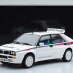 Lancia Delta HF Integrale 6 Biały Kyosho 1:18 - image 8 of 8