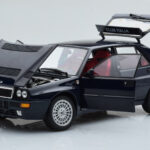 Lancia Delta HF Integrale Club Italia Niebieski Kyosho 1:18 - image 2 of 8