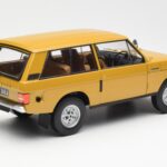 Land Rover Range Rover Classic Żółty Almost Real 1:18 ALM810103 - image 3 of 8