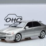 Lexus IS200 XE10 Srebrny Otto 1:18 OT991 Żywica - image 6 of 6