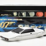 Lotus Esprit Type 79 James Bond The Spy Who Loved Me Submarine Biały AUTOart 1:18 - image 2 of 8
