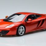 McLaren MP4-12C Z Figurką Stig Top Gear Minichamps 1:18 519101330 Metal