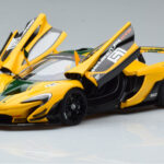 McLaren P1 GTR Żółty Z Zielonymi Paskami AUTOart 1:18 - image 2 of 7