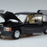 Mercedes 190 E W201 Limitowana Edycja Norev 1:18 183823 Metal - image 2 of 10