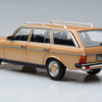 Mercedes 200T S123 Beżowy Norev 1:18 - image 7 of 9