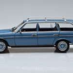 Mercedes 200T S123 Niebieski Norev 1:18 - image 4 of 7