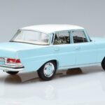 Mercedes 220 S W111 Niebieski Norev 1:18 183920 Metal - image 3 of 7