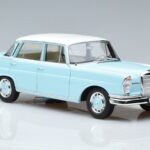 Mercedes 220 S W111 Niebieski Norev 1:18 183920 Metal - image 5 of 7