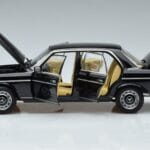 Mercedes 230E W123 Edycja Limitowana Norev 1:18 183711 Metal - image 4 of 8