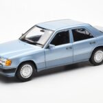 Mercedes 230E W124 Jasnoniebieski Metaliczny Norev 1:18