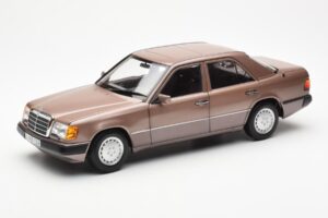 Mercedes 230E W124 Rosewood Metallic Dealer Edition Norev 1:18 B66040697