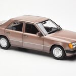 Mercedes 230E W124 Rosewood Metallic Dealer Edition Norev 1:18 B66040697 - image 6 of 8
