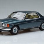 Mercedes 280 CE C123 Niebieski Otto 1:18 OT627 Żywica