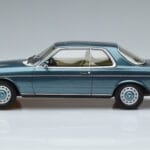 Mercedes 280 CE C123 Niebieski Otto 1:18 OT627 Żywica - image 3 of 6