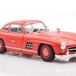 Mercedes 300 SL W198 Gullwing Czerwony Minichamps 1:18 - image 6 of 8